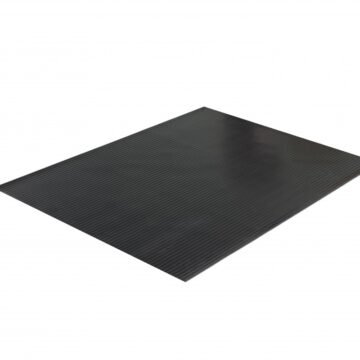 Wide Rib Rubber Runner Black